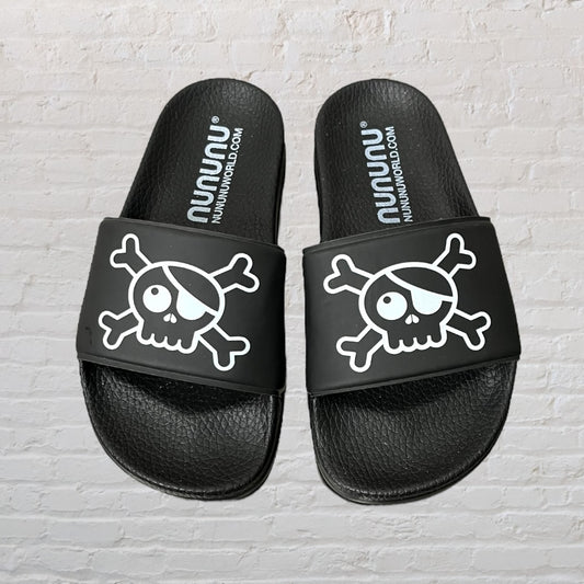 Nununu Skull & Crossbones Slides (Footwear 1Y)