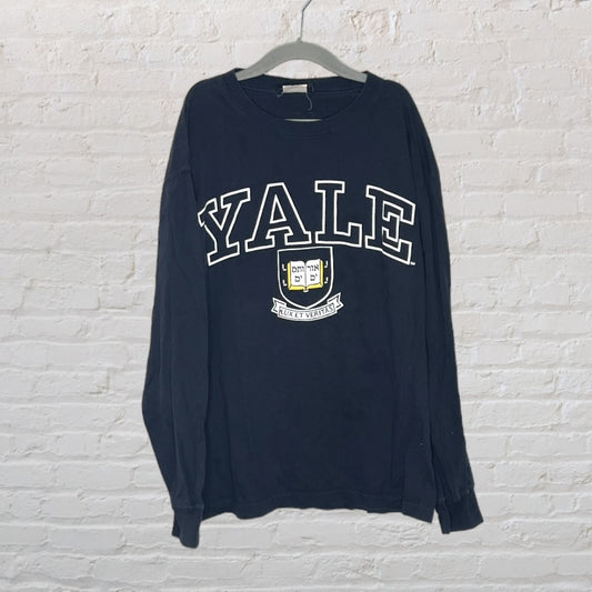 Yale 'Lux Et Veritas' Long-Sleeve (12)