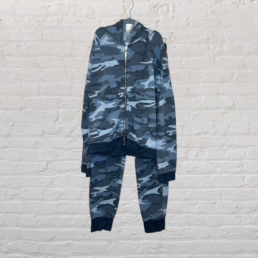 T2 Love Lightweight Camo Lounge Set (12)