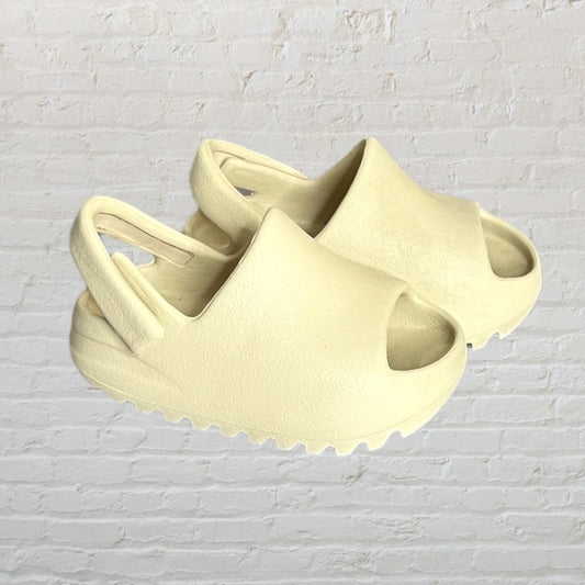 Adidas Bone Yeezy Slides (Footwear 7)